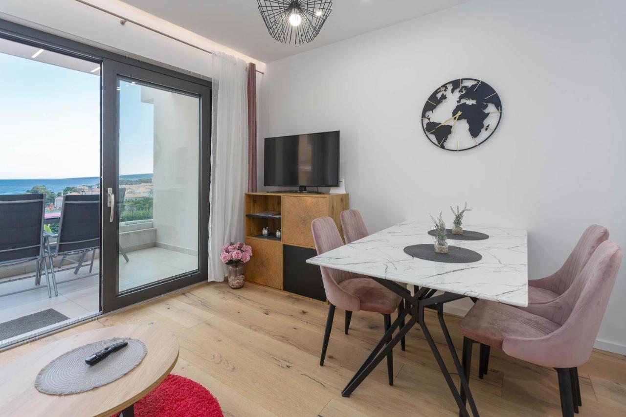 Luxury Residence Luca Krk Town Esterno foto