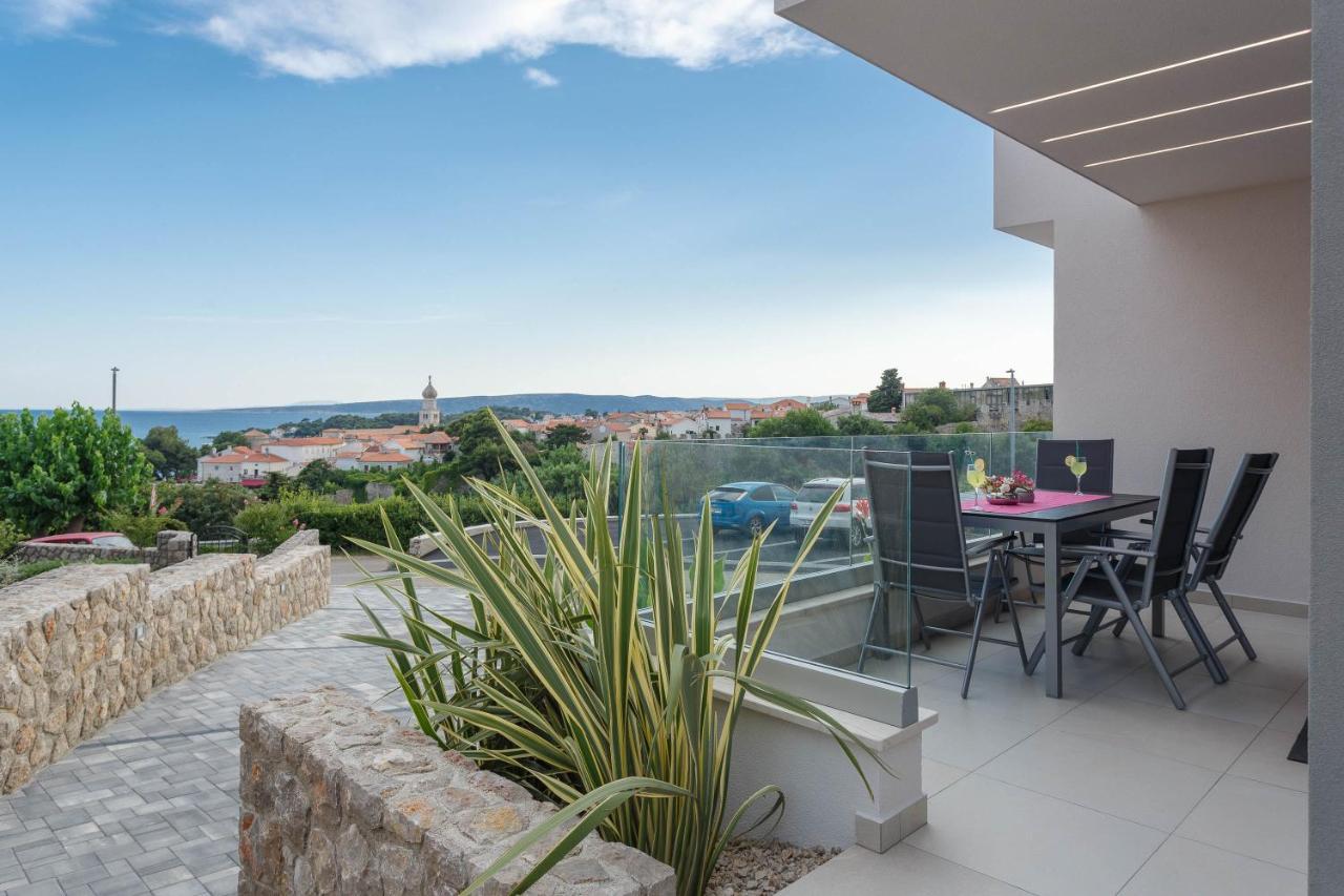 Luxury Residence Luca Krk Town Esterno foto